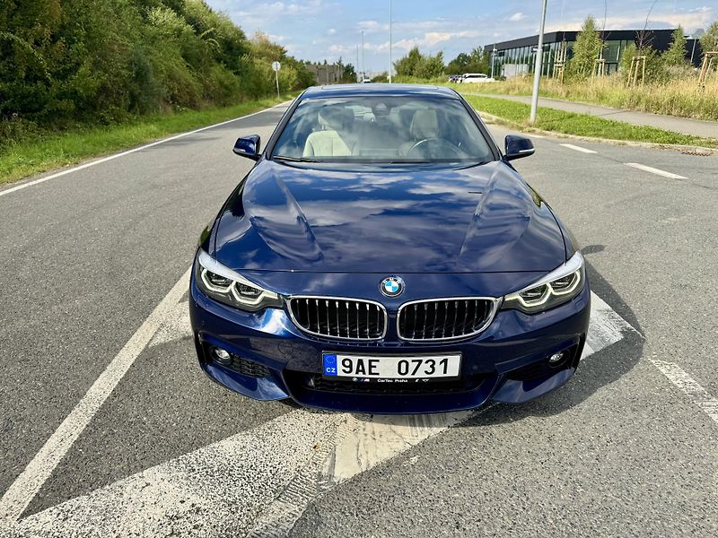 BMW Řada 4 (2017) BMW 440i xDrive Coupé F32 - fotka 4 z 27