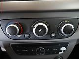 Renault Mégane (2010) 1.5 dCi, 2.maj,ČR, AC, temp - náhled 16