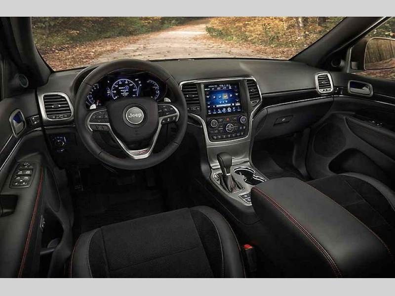 Jeep Grand Cherokee Trailhawk.