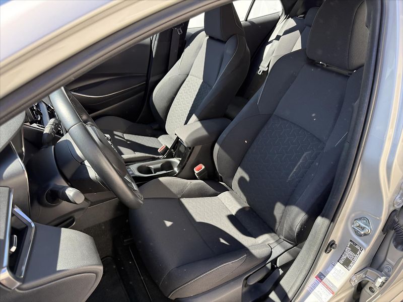 Toyota Corolla 1,2 Comfort - fotka 10 z 19