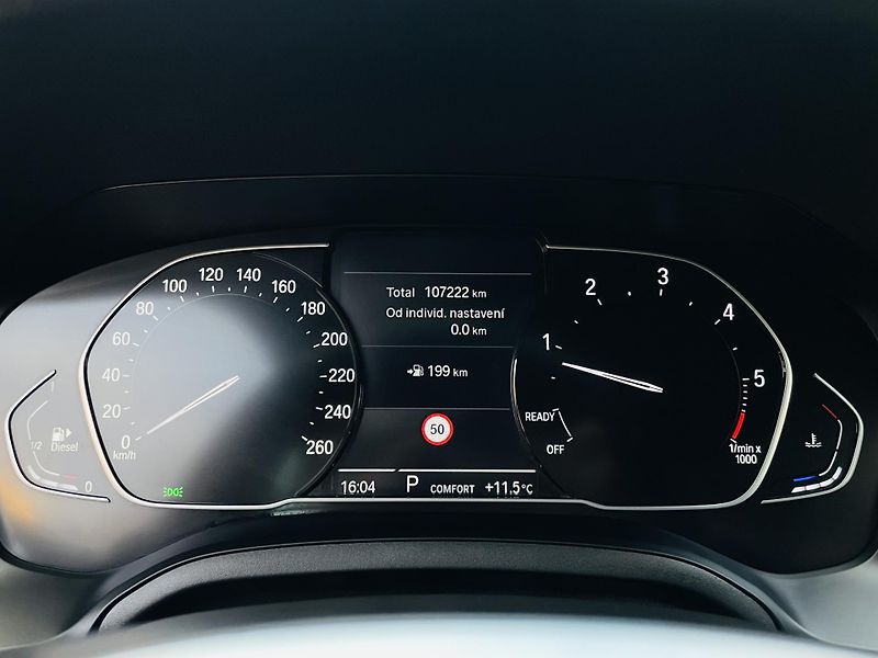 BMW Řada 3 320d XDRIVE M-PAKET VÝHŘEV - fotka 54 z 59