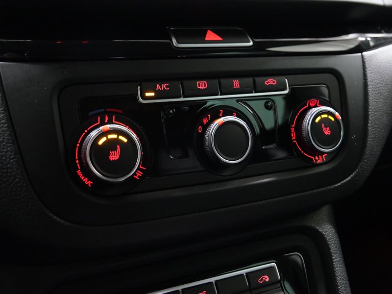 Seat Alhambra - fotka 18 z 25