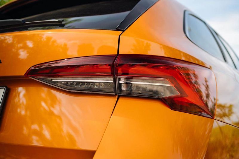 Škoda Octavia (2025) 2.0 TDI, Sportline, Automat - fotka 14 z 32