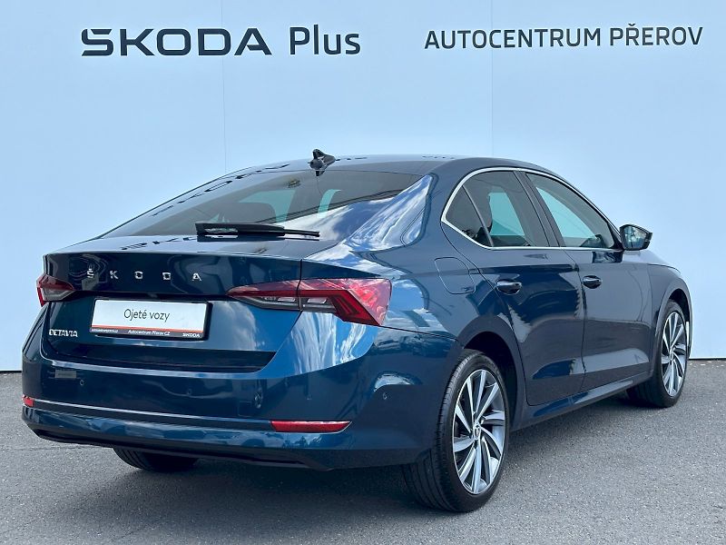 Škoda Octavia (2021) 2.0 TDI 110kW Style Plus - fotka 2 z 35