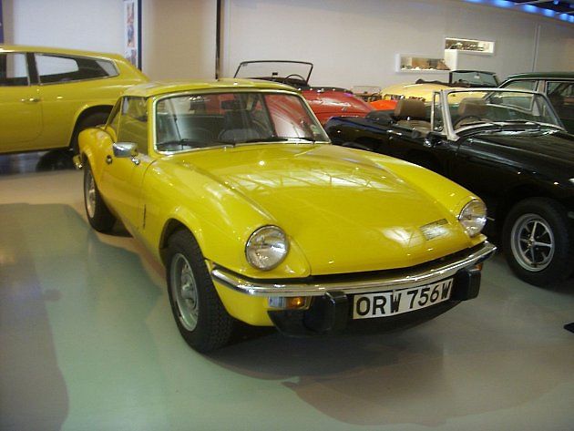 Poslední vyrobený kus vozu Triumph Spitfire z roku 1980 skončil vystavený v British Motor Museum., zdroj: Wikimedia Commons, Mark Brown, CC BY-SA 2.0