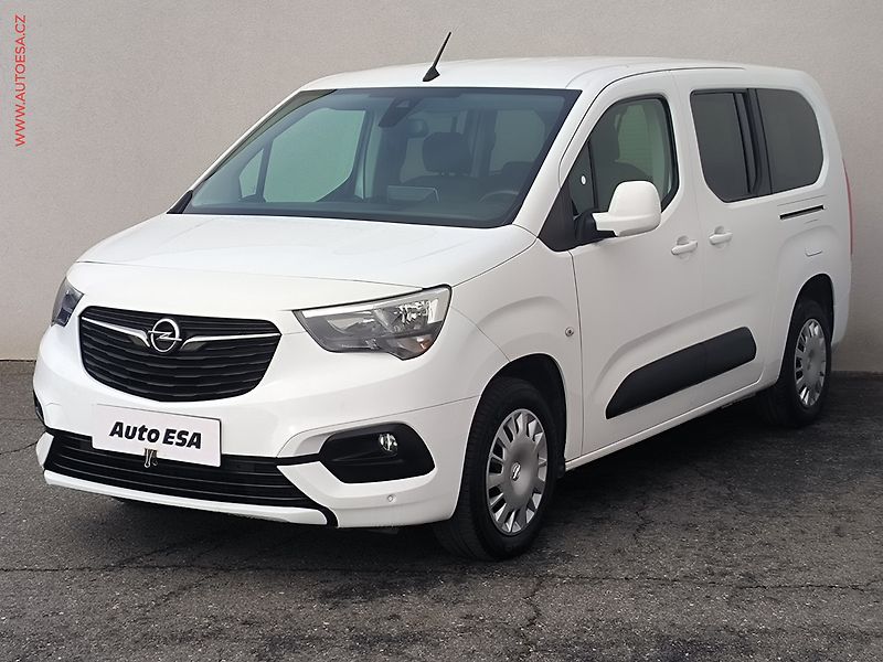 Opel Combo (2020) 1.5CDTi MAXi XL, Life, AT - fotka 3 z 24