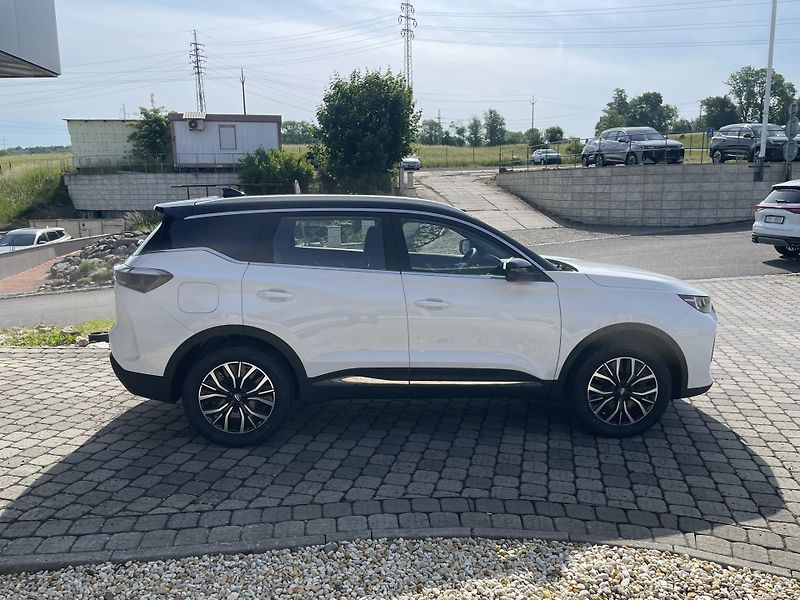Chery Tiggo 7 PHEV (2026) PHEV FAMILY EDITION! - fotka 9 z 23