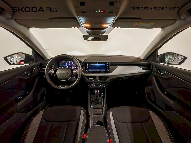 Škoda Scala (2025) 1.0 TSI 85 kW Selection - fotka 5 z 27