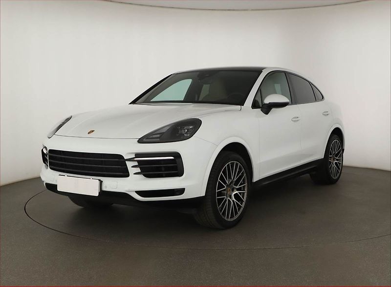 Porsche Cayenne (2022) V6 - fotka 2 z 18