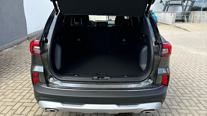 Ford Kuga (2025) 2.5 HEV AWD Active X, Winter - fotka 8 z 24