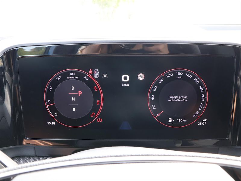 Škoda Kodiaq 2,0 TDI DSG 4x4 Sportline 7-Mí - fotka 21 z 34