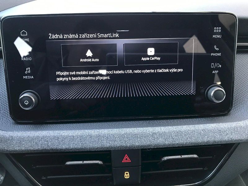 Škoda Kamiq (2024) Selection 1,0 TSI - fotka 12 z 24