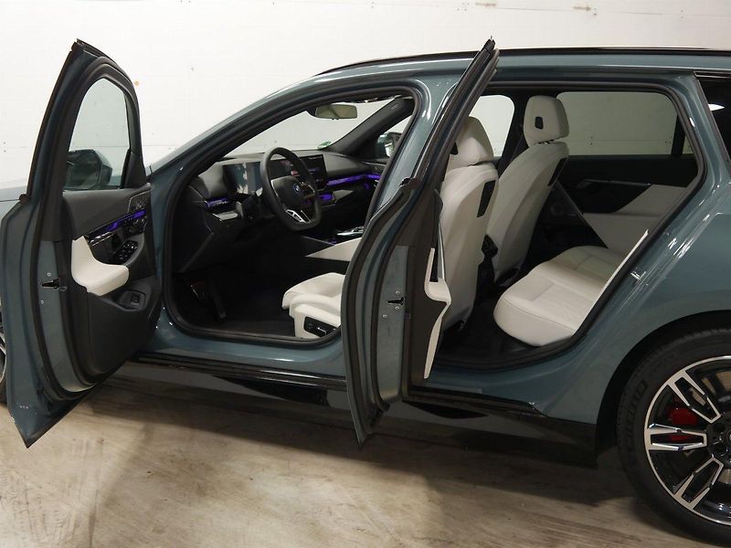BMW Řada 5 550e xDrive - fotka 5 z 12