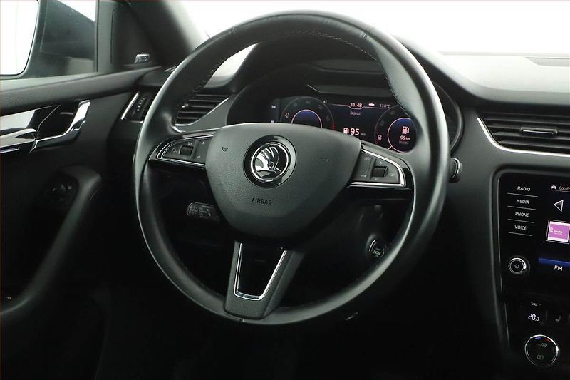 Škoda Octavia (2018) Laurin&Klement 2.0 TSI - fotka 15 z 20