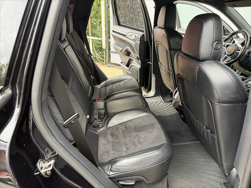 Porsche Cayenne 3,0 TDI  V6 193kW-FACELIFT!! - fotka 13 z 41