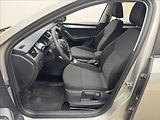 Škoda Octavia 1,6 TDi DPH KLIMA SENZORY ČR - náhled 24