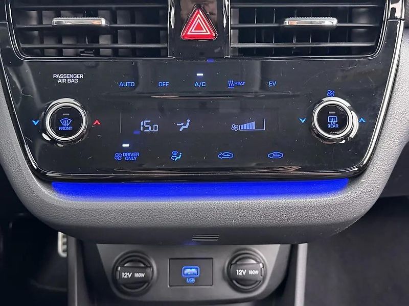 Hyundai Ioniq 100kW 38kWh Premium Tepelko TZ - fotka 8 z 16
