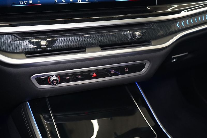 BMW X5 30d xDrive,Ventilace,Pano,H/K - fotka 37 z 48