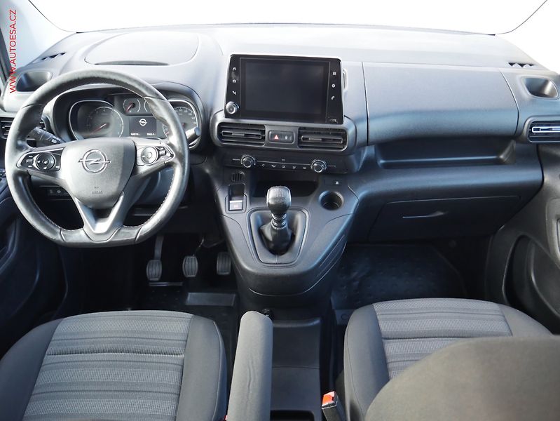 Opel Combo (2019) 1.5CDTi MAXi XL 7míst, 2.maj - fotka 8 z 19