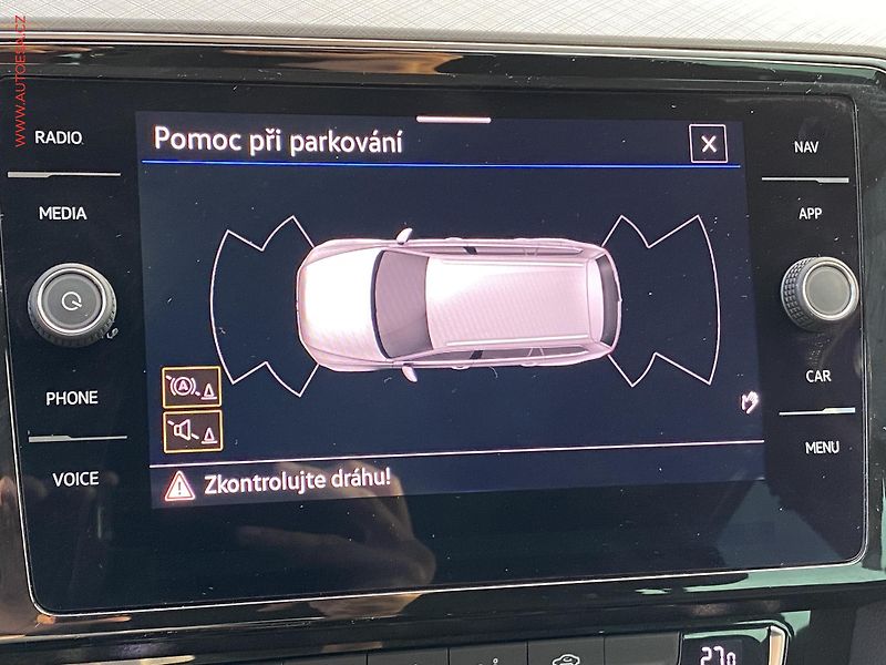 Volkswagen Passat (2020) 2.0TDi, Business, DSG, navi - fotka 19 z 20