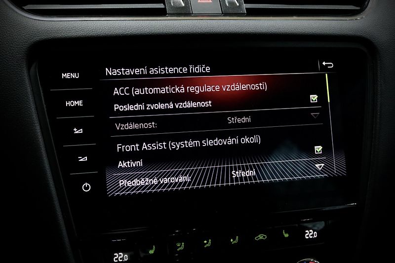 Škoda Octavia 3 FL 2.0 TSI 180 kW DSG RS - fotka 26 z 43