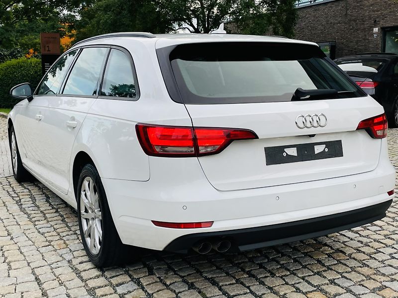 Audi A4 3.0TDI AUT KAMERA SERVISKA  - fotka 18 z 45