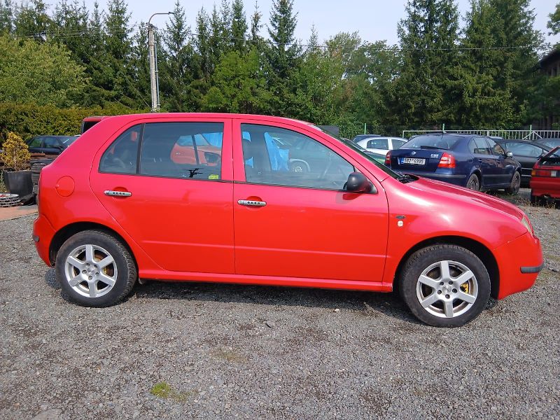 Škoda Fabia 1.4MPI, benzin,  ALU kola - fotka 6 z 27