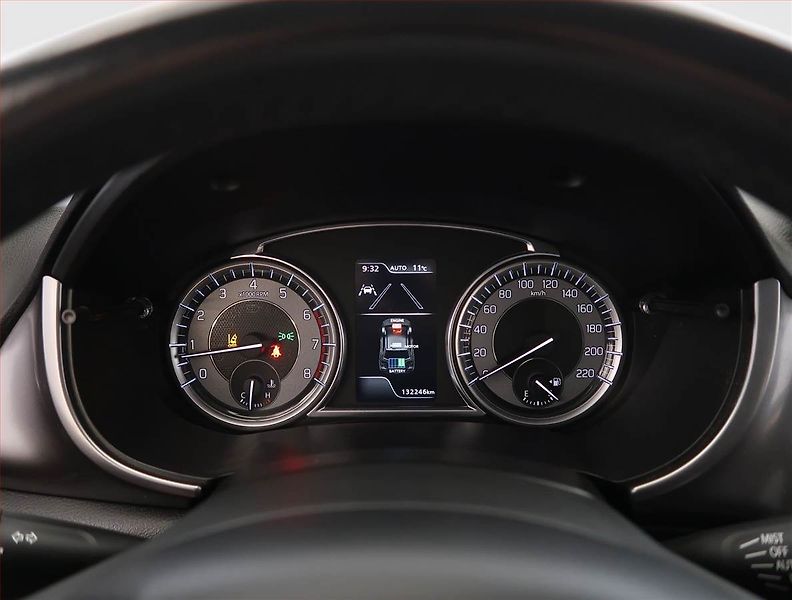Suzuki Vitara (2021) GL + 1.4 BoosterJet, 4X4 - fotka 11 z 22