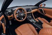 Nissan GT-R.