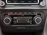 Volkswagen Golf (2008) 2.0TDi, Highline - náhled 15