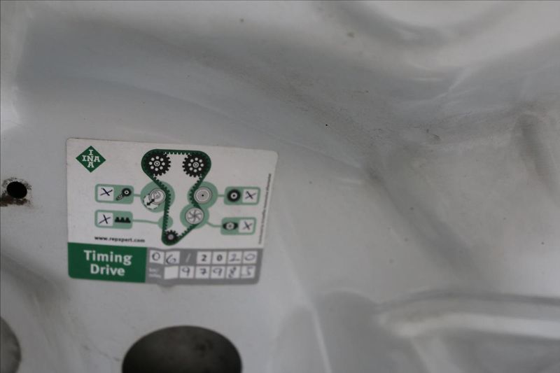 Renault Fluence 1,6 ČR, LPG, nové STK - fotka 26 z 28