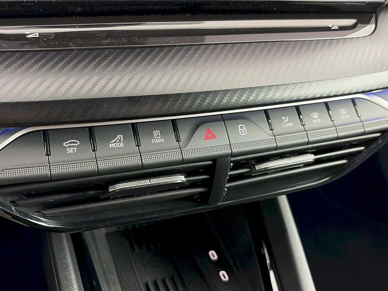Škoda Octavia (2025) Combi 1.5TSI 110kW SportLine - fotka 25 z 34