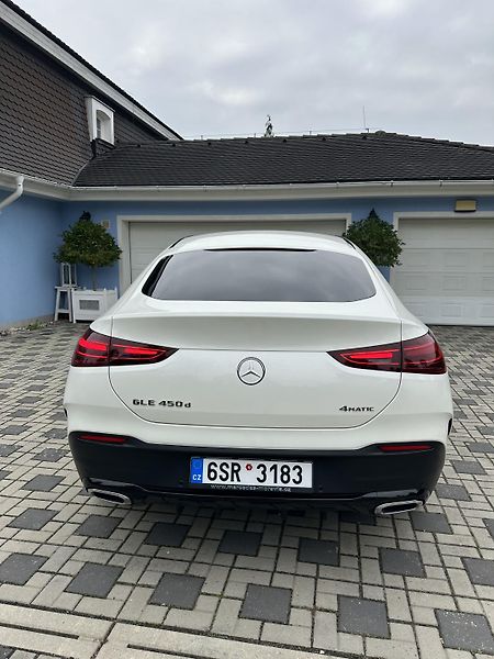 Mercedes-Benz GLE (2024) MERCEDES GLE COUPÉ 450d - fotka 7 z 11