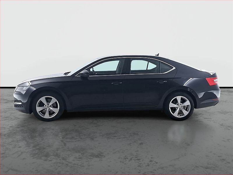Škoda Superb (2021) 2.0 TDI, Automat, ČR,1.maj - fotka 3 z 25