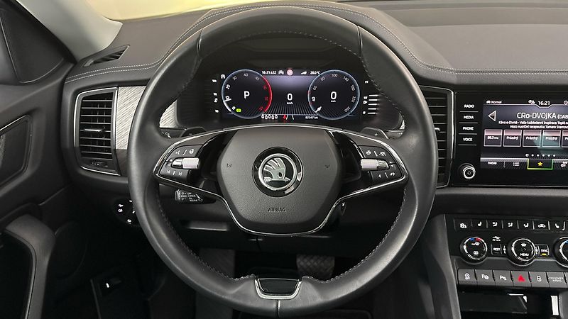 Škoda Kodiaq 2.0 TDI DSG 4x4 Style - fotka 9 z 31