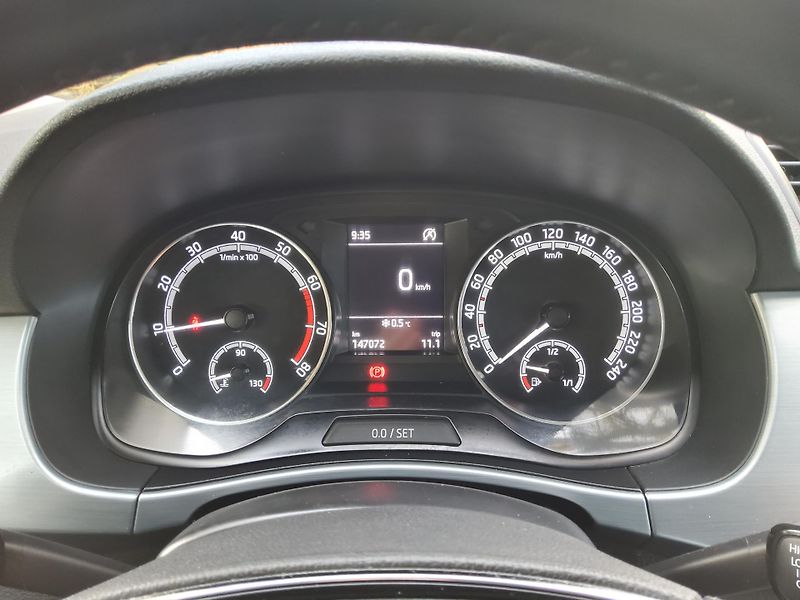 Škoda Fabia (2022) 1.0TSI 70kW Ambition+ 1maj ČR - fotka 12 z 18