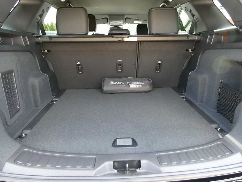 Land Rover Discovery Sport 1,5 Dynamic Se P270e - fotka 33 z 40