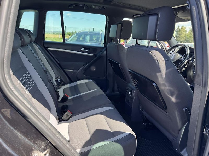 Volkswagen Tiguan LIFE,2.0 TDi,103 KW, Panorama - fotka 22 z 24