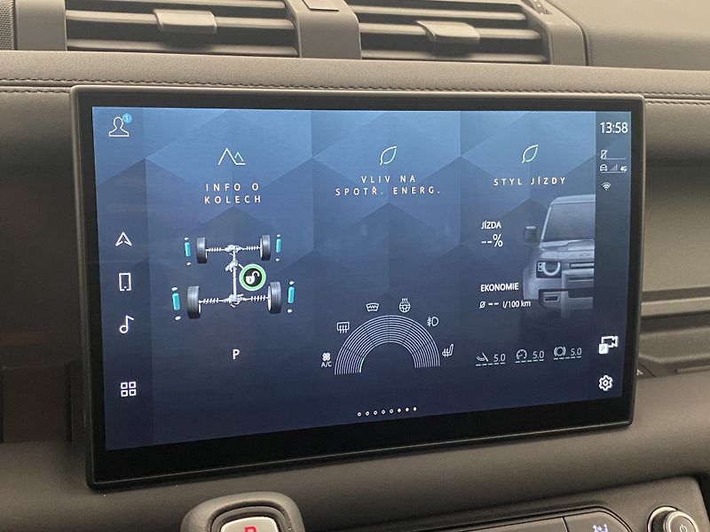 Land Rover Defender 110 D300 X-DYNAMIC SE AWD CZ - fotka 46 z 46