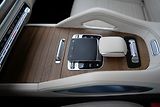 Mercedes-Benz GLS 350d 4Matic /21/360/7míst/ČR - náhled 46