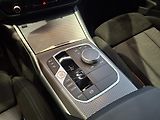 BMW Řada 3 320d xDrive Touring M-Sport - náhled 15