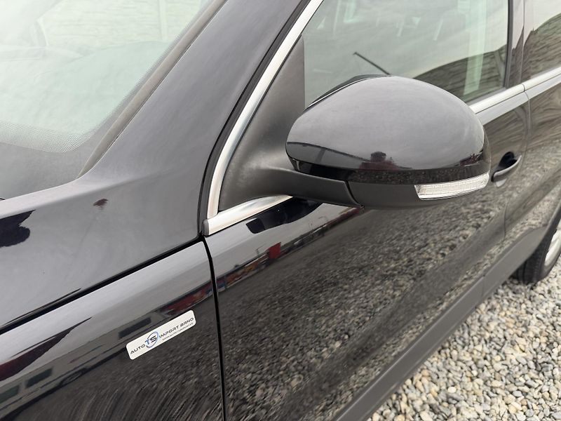 Volkswagen Tiguan 140PS 4x4 DSG PANORAMA - fotka 27 z 158