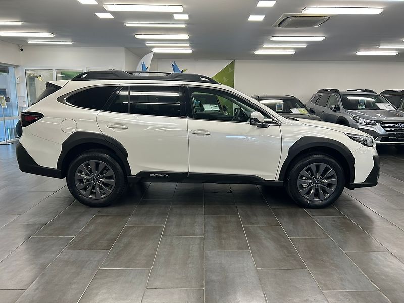 Subaru Outback (2025) 2.5 ACTIVE 2025 nové auto | Zá - fotka 8 z 47