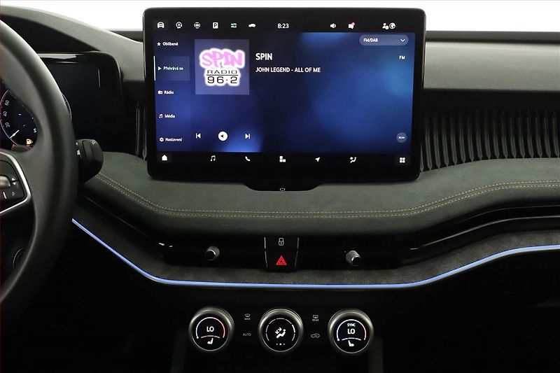 Škoda Superb (2024) 2.0 TDI - fotka 9 z 25