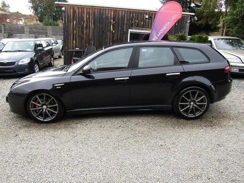 Alfa Romeo 159 (2009) 2.0JTD 125kW - fotka 3 z 33