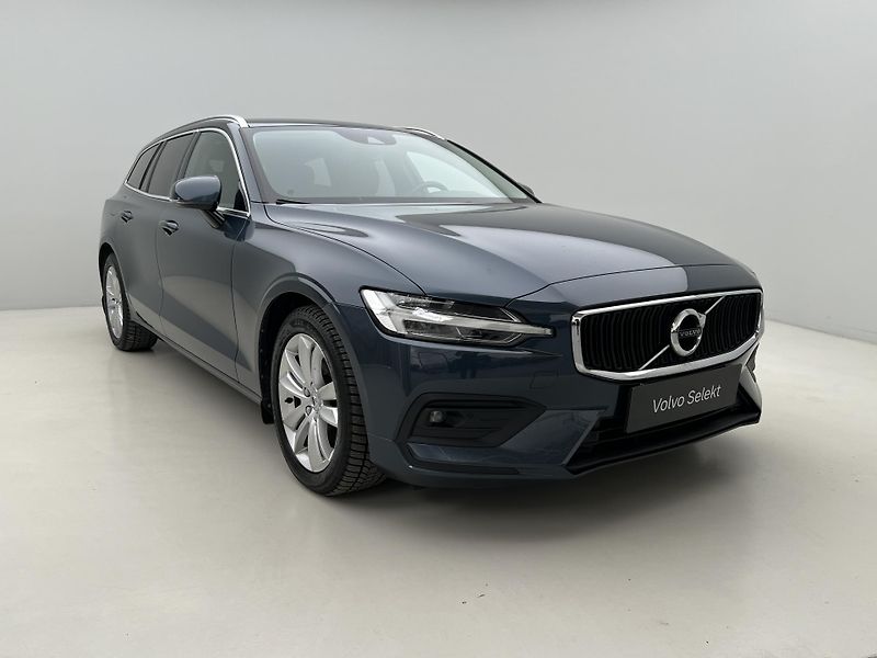 Volvo V60 B4 MOMENTUM AUT  - fotka 8 z 42