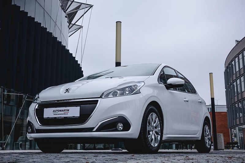 Peugeot 208 (2019) Active 1.5 Bluehdi 1 MAJ ČR - fotka 16 z 25