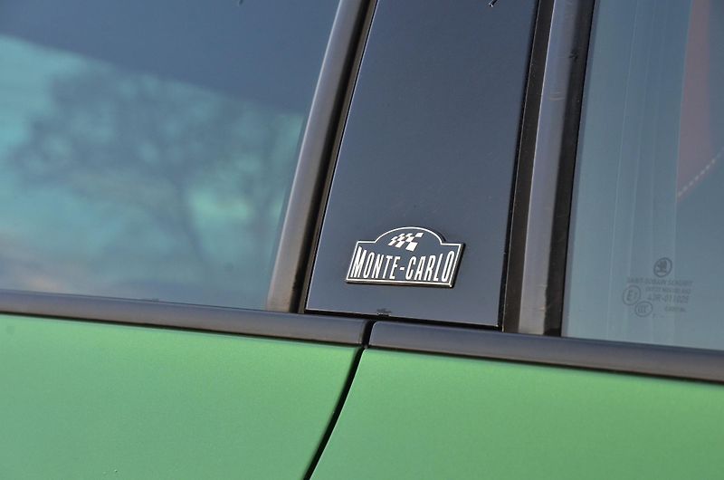 Škoda Fabia (2018) Monte Carlo 1.0 TSi PANORAMA - fotka 8 z 37