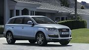 Audi Q7.