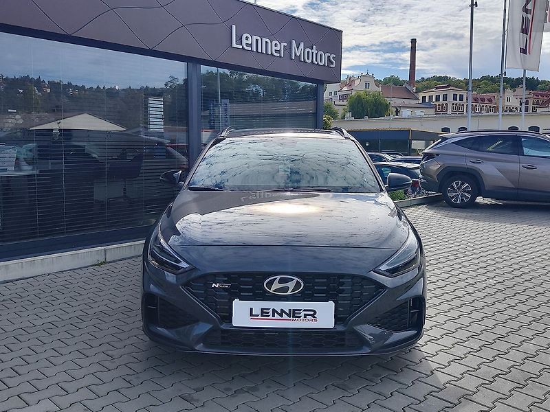 Hyundai i30 1.5 T-GDI/103kW N-Line DCT - fotka 2 z 34